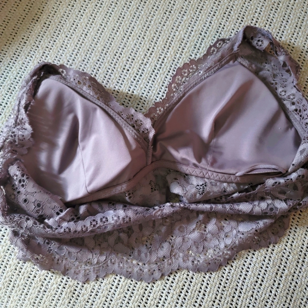 BODY / New never worn. / No tag 🏷//FOR CLOSET CLOSING ONLY - Picture 2 of 3